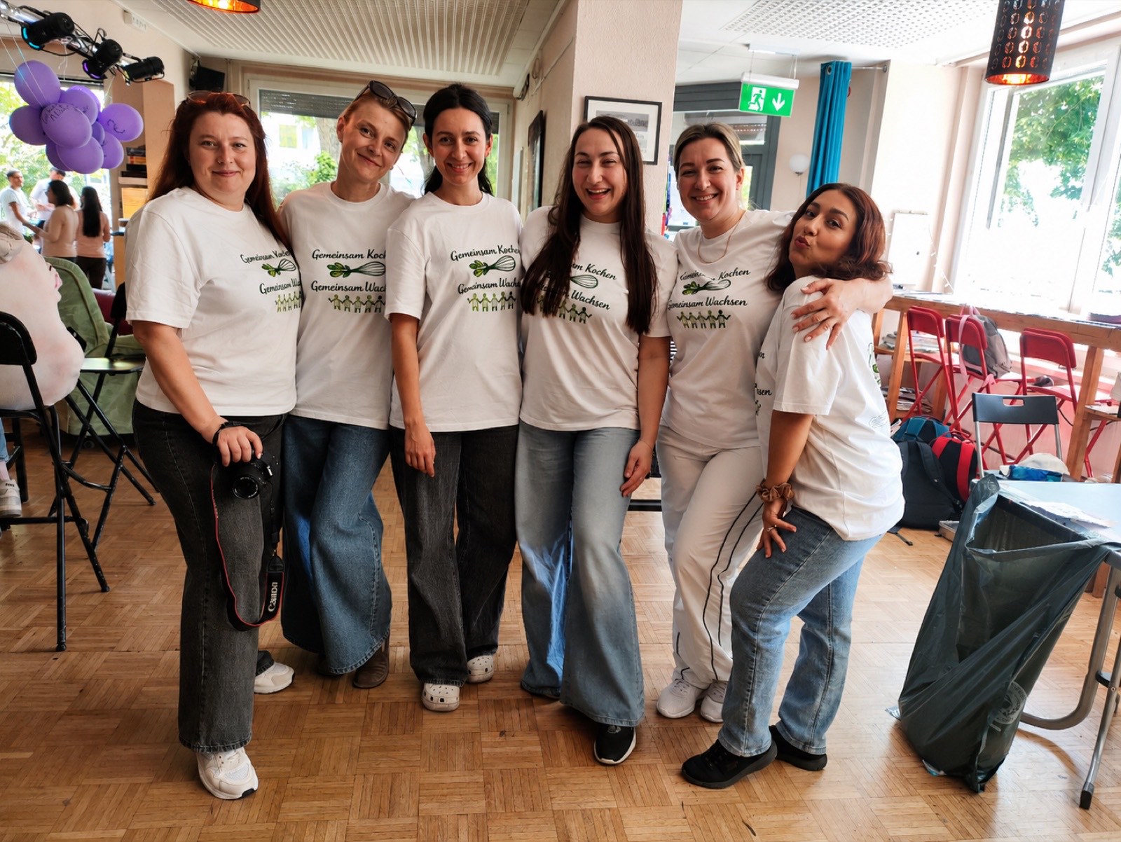 Gruppenfoto vom Kochworkshop mit dem 12. Gymnasium Lichtenberg (28. Mai 2026)